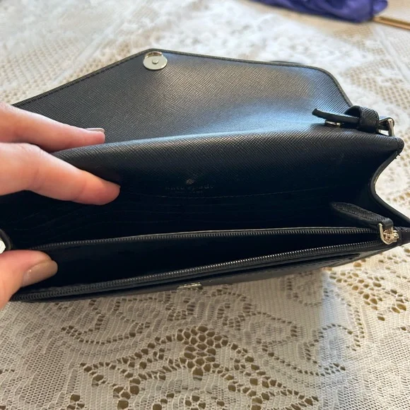 Kate spade cross body clutch - Picture 2 of 5